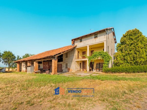 casa indipendente in vendita a Sant'Albano Stura