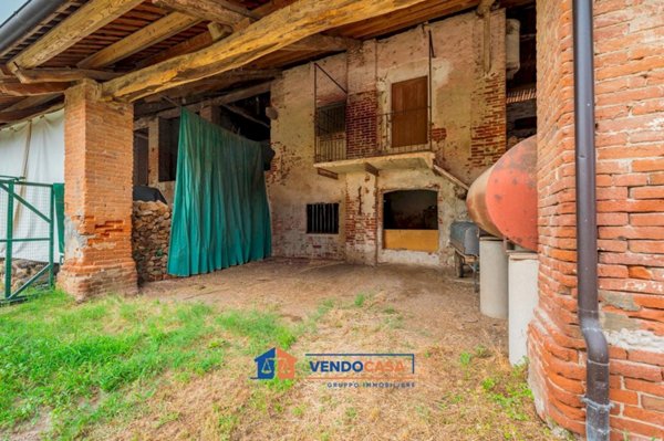 casale in vendita a Sant'Albano Stura