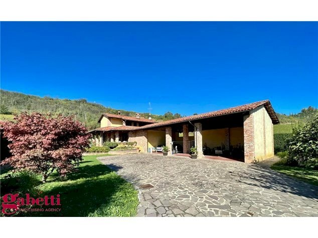 casa indipendente in vendita a Santa Vittoria d'Alba