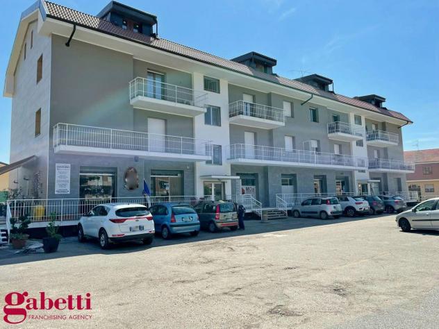 appartamento in vendita a Santa Vittoria d'Alba in zona Cinzano