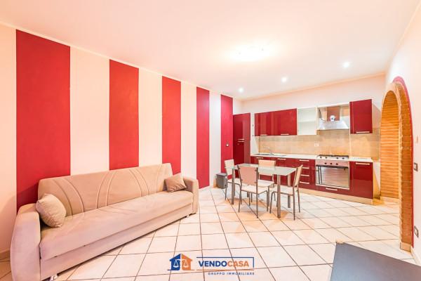 appartamento in vendita a Santa Vittoria d'Alba in zona Cinzano