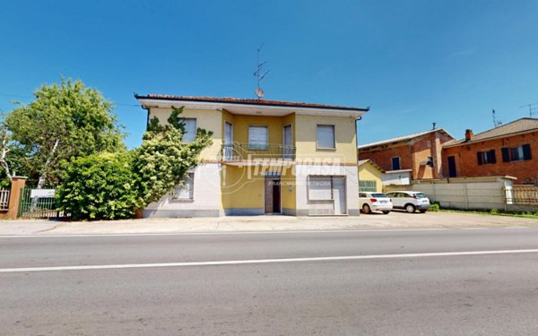 appartamento in vendita a Santa Vittoria d'Alba