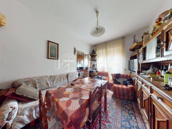 appartamento in vendita a Santa Vittoria d'Alba in zona Cinzano
