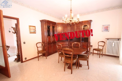 casa indipendente in vendita a Santa Vittoria d'Alba in zona Cinzano