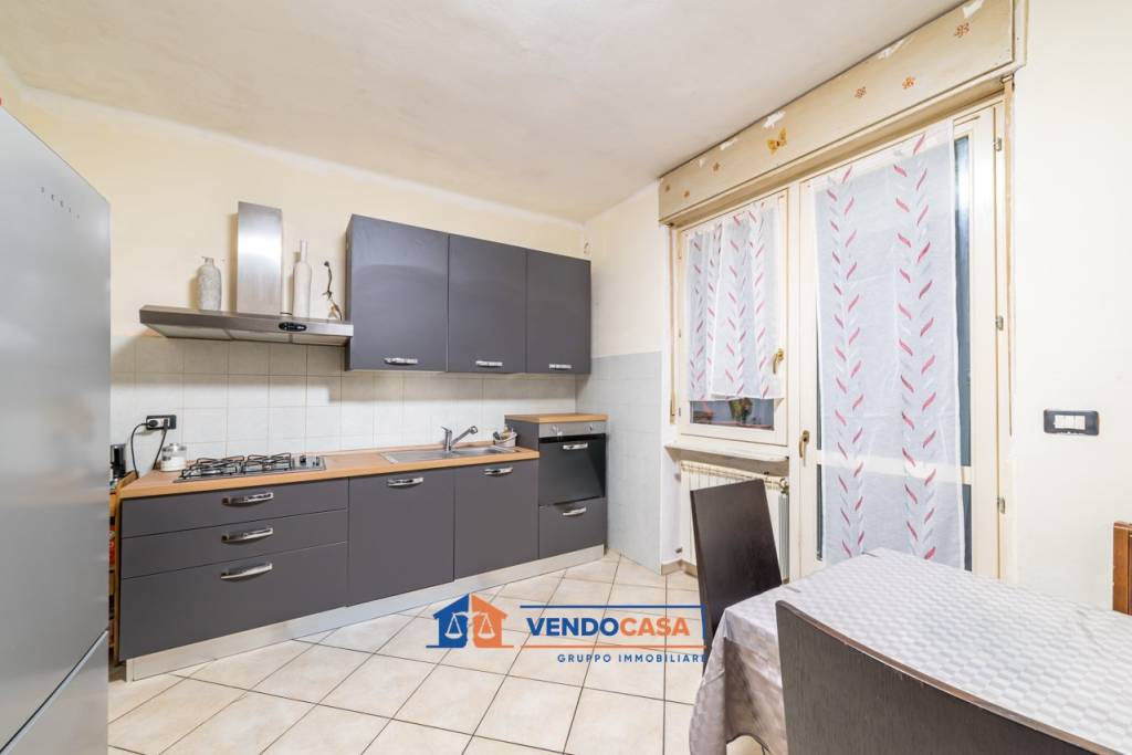 appartamento in vendita a Santa Vittoria d'Alba