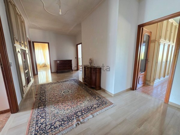 appartamento in vendita a Santa Vittoria d'Alba in zona Cinzano