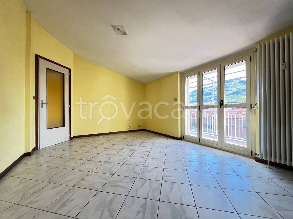 appartamento in vendita a Santo Stefano Belbo
