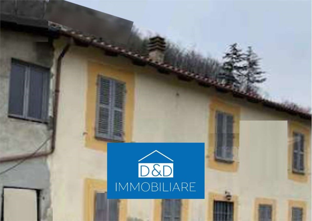 casa indipendente in vendita a Santo Stefano Belbo