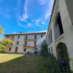 casa indipendente in vendita a Santo Stefano Belbo