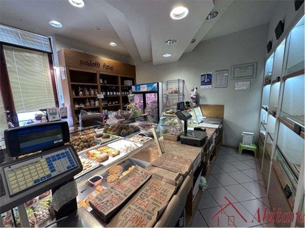 locale commerciale in vendita a Santo Stefano Belbo