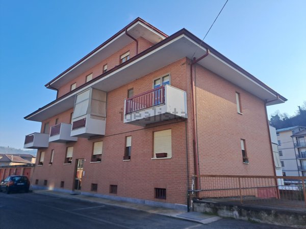 appartamento in vendita a Santo Stefano Belbo