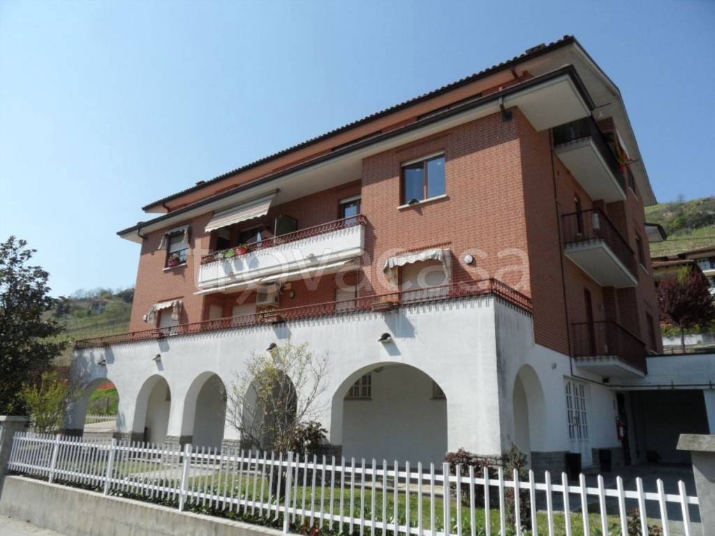 appartamento in vendita a Santo Stefano Belbo