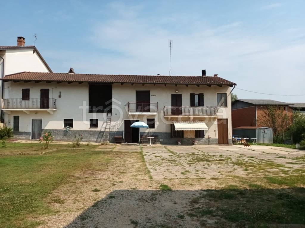 casa indipendente in vendita a Santo Stefano Roero