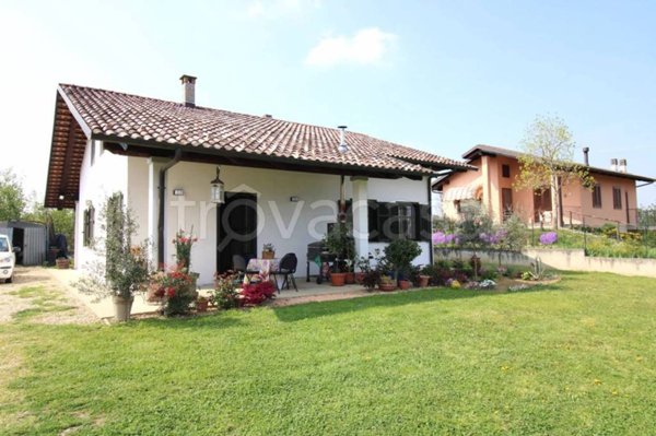 casa indipendente in vendita a Santo Stefano Roero