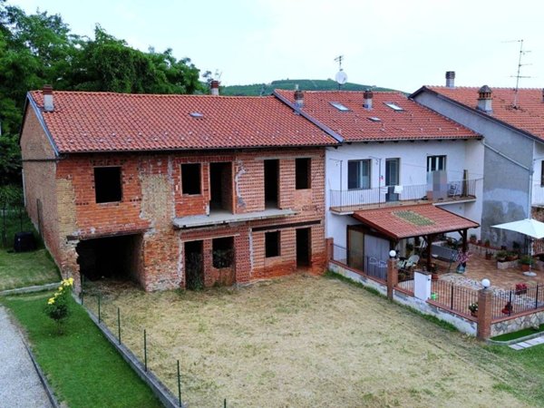 casa indipendente in vendita a Santo Stefano Roero