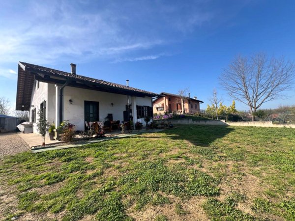 casa indipendente in vendita a Santo Stefano Roero
