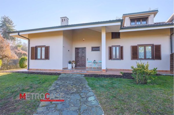 casa indipendente in vendita a Santo Stefano Roero
