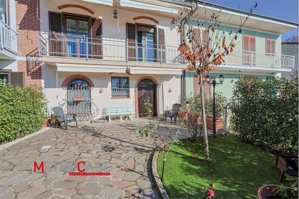 casa indipendente in vendita a Santo Stefano Roero
