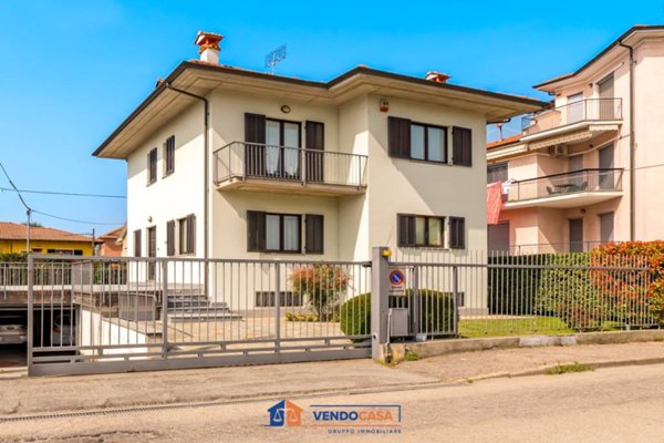 casa indipendente in vendita a Savigliano