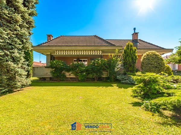 casa indipendente in vendita a Savigliano