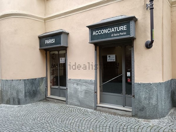 locale commerciale in vendita a Savigliano