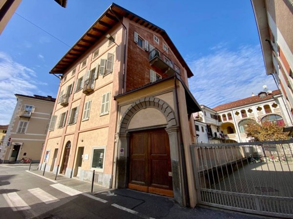 negozio in vendita a Savigliano