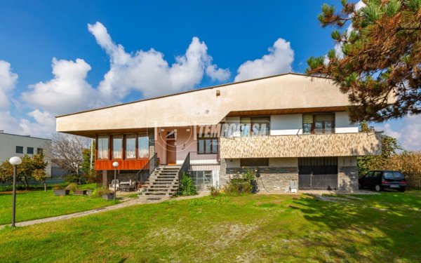 casa indipendente in vendita a Savigliano