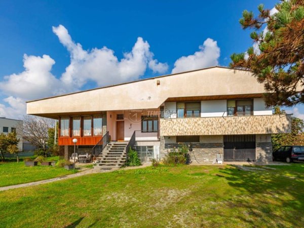 casa indipendente in vendita a Savigliano