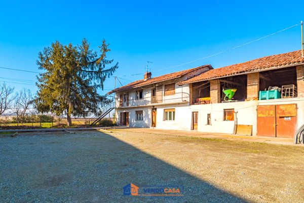 casale in vendita a Savigliano