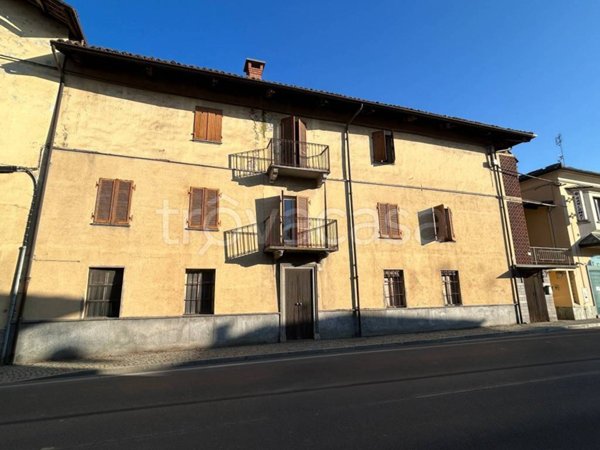 casa indipendente in vendita a Savigliano in zona Levaldigi