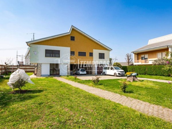 casa indipendente in vendita a Savigliano