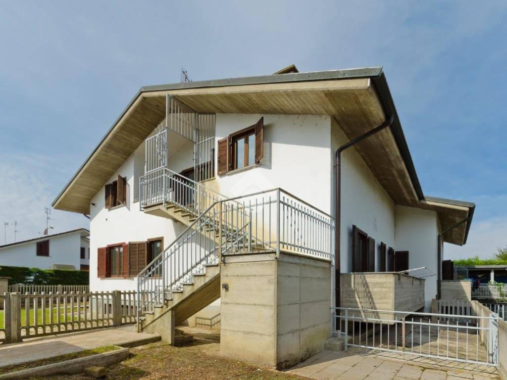 casa indipendente in vendita a Savigliano