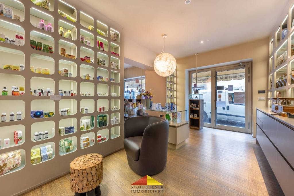 negozio in vendita a Savigliano
