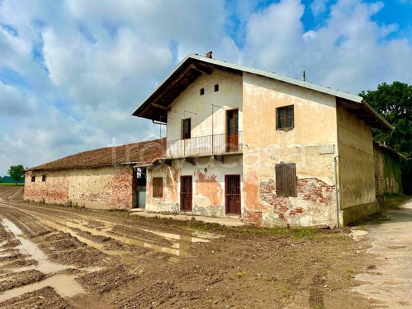 casa indipendente in vendita a Savigliano in zona Tetti Vigna