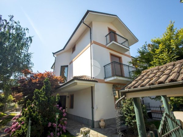 casa indipendente in vendita a Savigliano