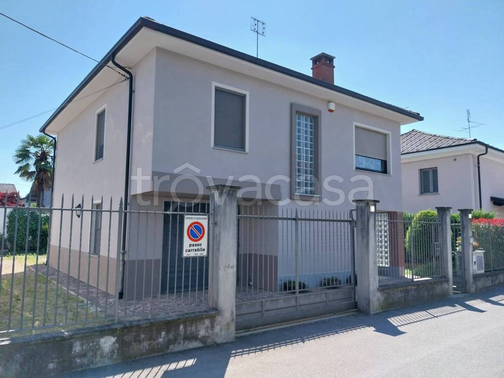 casa indipendente in vendita a Savigliano