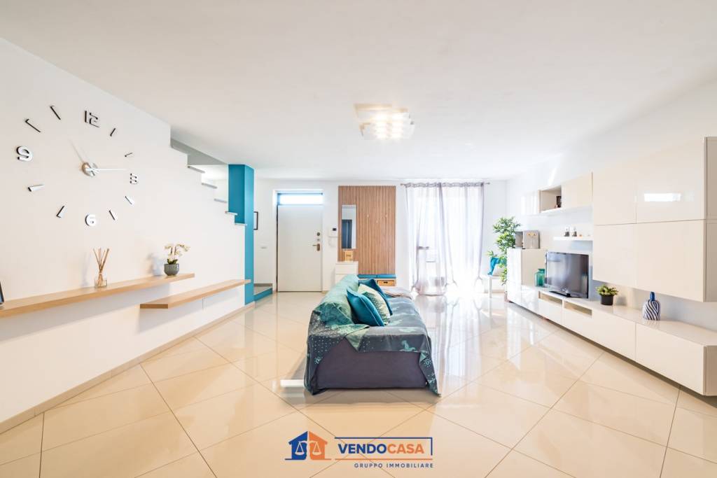 casa indipendente in vendita a Savigliano in zona Suniglia