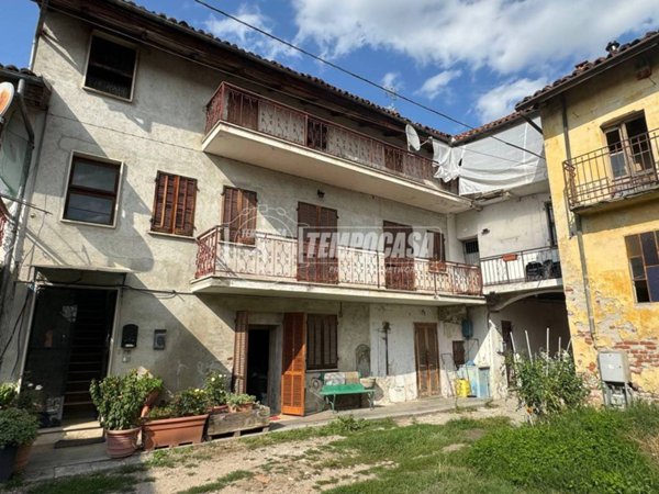 appartamento in vendita a Savigliano in zona Levaldigi