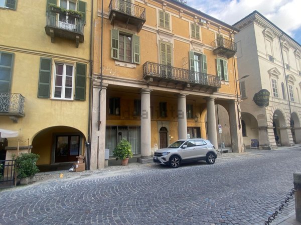 negozio in vendita a Savigliano