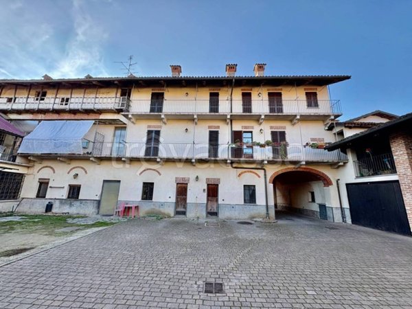 appartamento in vendita a Savigliano in zona Levaldigi