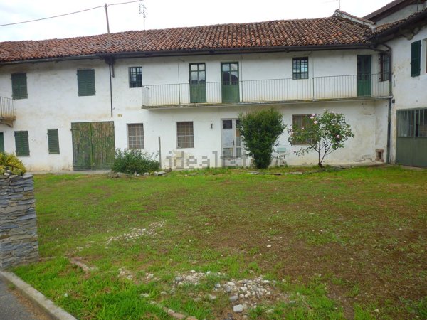 casa indipendente in vendita a Savigliano in zona Cavallotta