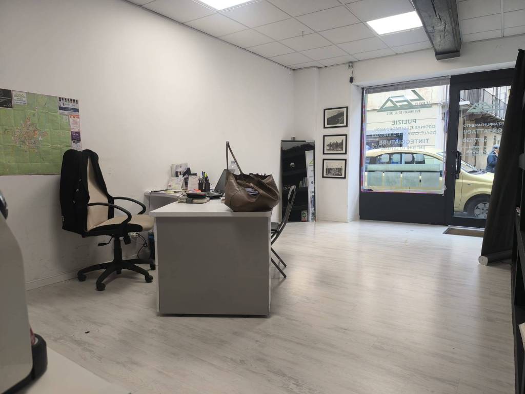 negozio in vendita a Savigliano