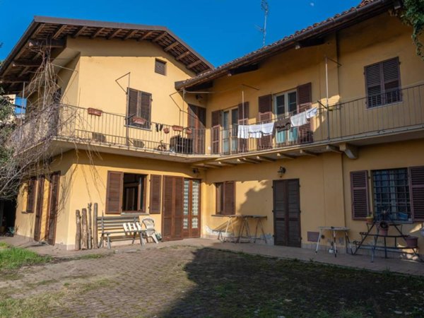 casa indipendente in vendita a Savigliano
