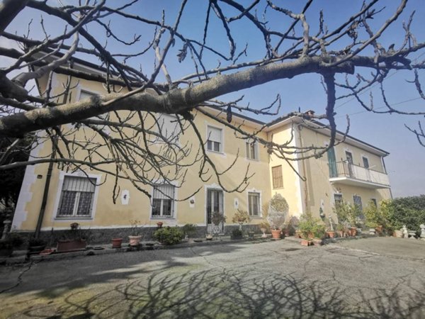casa indipendente in vendita a Savigliano