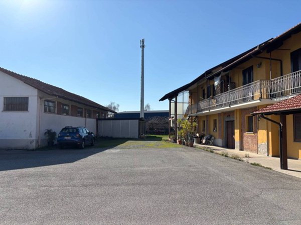 appartamento in vendita a Savigliano in zona Suniglia