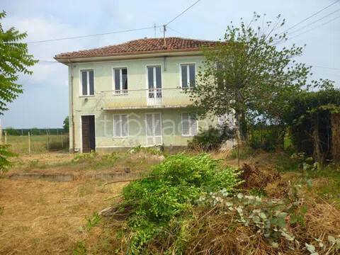 casa indipendente in vendita a Savigliano in zona Cavallotta