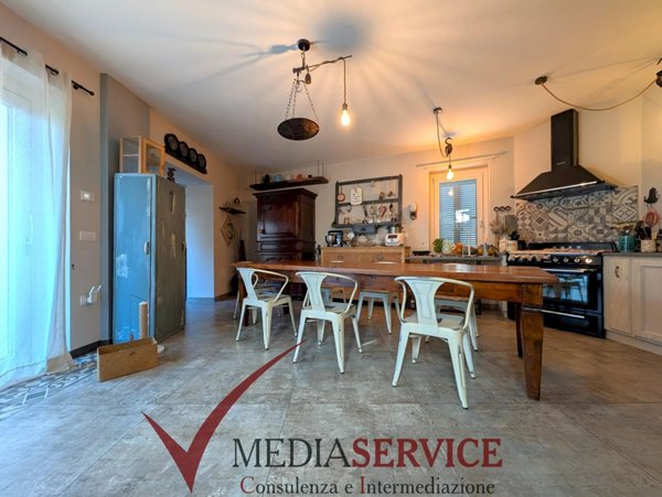 casa indipendente in vendita a Savigliano in zona Levaldigi