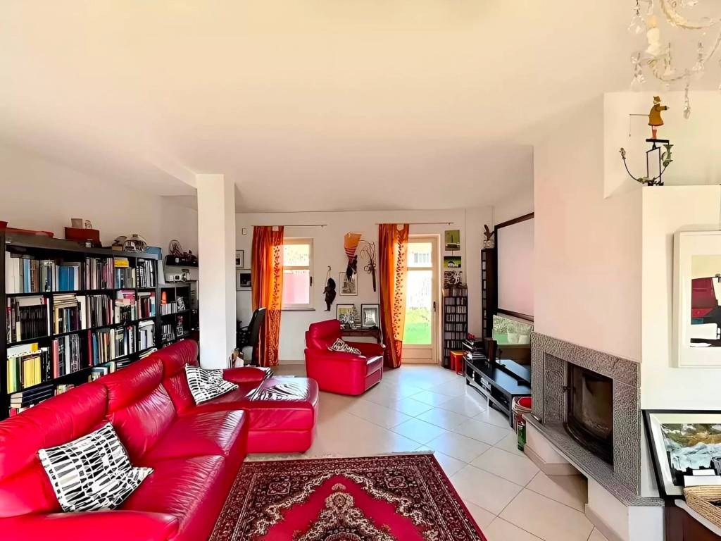 casa indipendente in vendita a Savigliano in zona Cavallotta