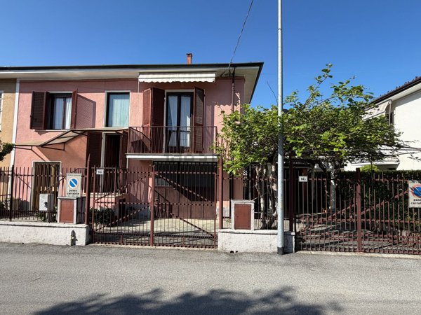 casa indipendente in vendita a Savigliano