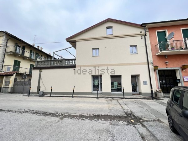 locale commerciale in vendita a Savigliano